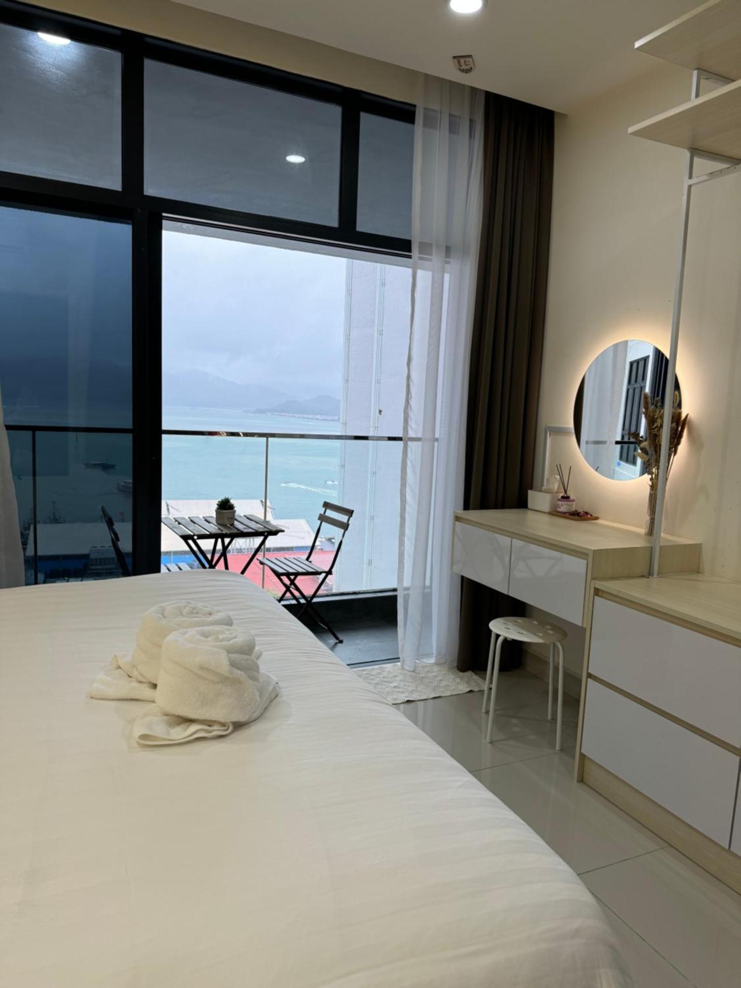 Zhi The Shore * Kota Kinabalu